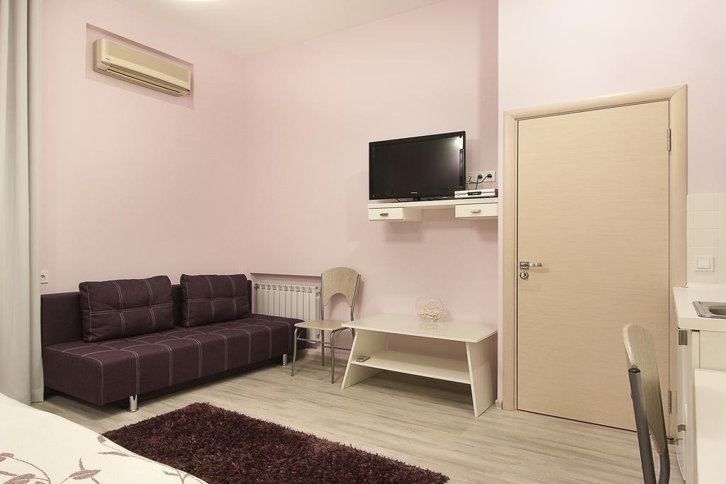 Basseynaya Apart Hotel Киев Экстерьер фото