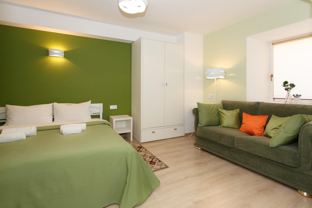 Basseynaya Apart Hotel Киев Экстерьер фото