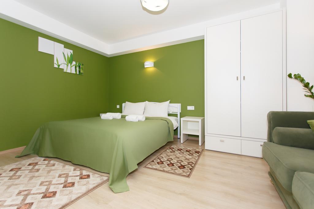 Basseynaya Apart Hotel Киев Экстерьер фото